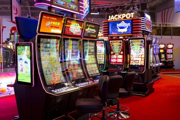 Roulette wheel and betting layout on parada4d interface